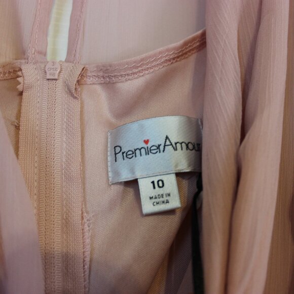 Premier Amour Blush A-Line Bridesmaid Dress | Size 10 Short Sleeve V-Neck - Picture 4 of 4